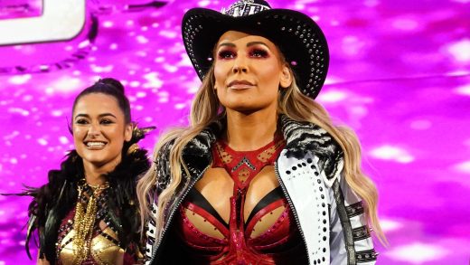 Natalya habla sobre lo nerviosa que se puso antes del regreso de WWE Raw y qué la ayudó a calmarse