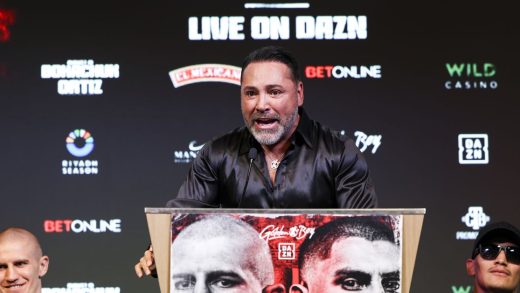 Oscar De La Hoya elogia UFC 306, pero sigue burlándose de Dana White y Canelo Álvarez