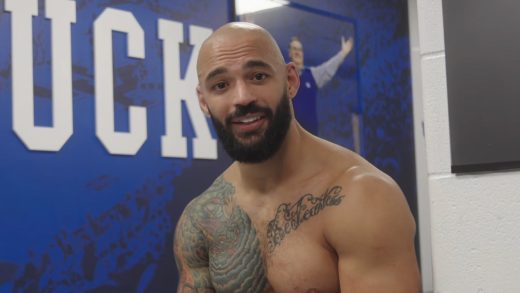 Ricochet se reúne con un viejo amigo en el backstage de Dynamite y dice que AEW "se siente como en casa"