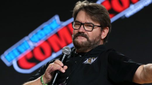 Tony Schiavone dice que siempre se emociona cuando esta estrella de AEW hace un evento