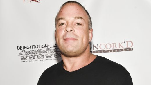 El miembro del Salón de la Fama de la WWE, Rob Van Dam, opina sobre la serie de Netflix de Vince McMahon