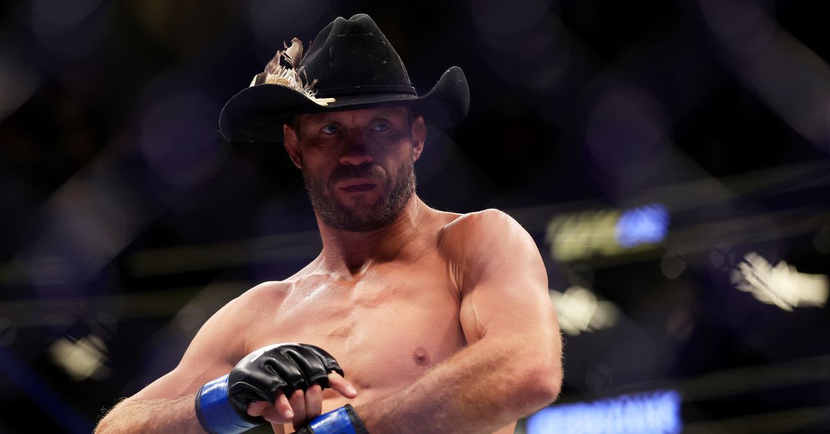 Donald Cerrone dice que está poniendo fin a su retiro y prevé "dos peleas más" en UFC