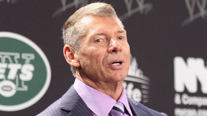 Eric Bischoff describe el 'campo de fuerza impenetrable' que Vince McMahon tenía en la WWE