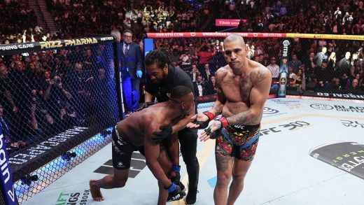 Jamahal Hill explica el bostezo viral tras la victoria por nocaut de Alex Pereira en UFC 307: 'No estoy impresionado'