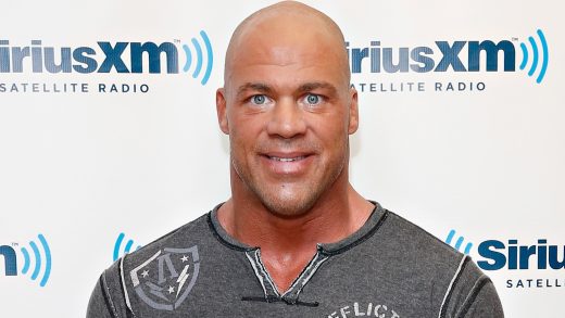 Kurt Angle dice que esta estrella de la WWE habría hablado sobre su problema con las drogas