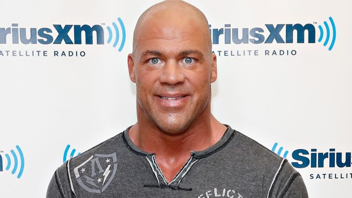 Kurt Angle recuerda cómo se ganó la confianza de Vince McMahon y ganó el título mundial de la WWE