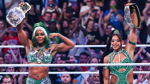 Lucha a cuatro bandas por el título de parejas femeninas de la WWE agregada a la tarjeta Crown Jewel en SmackDown