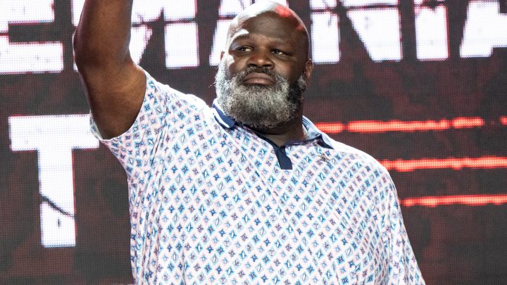 Mark Henry explica por qué cree que AEW tendrá un nuevo título mundial