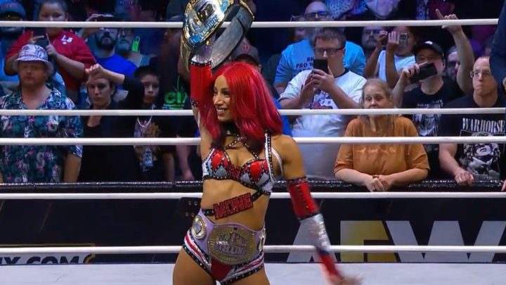 Mercedes Mone vence a Emi Sakura y retiene los títulos de TBS/NJPW en AEW Dynamite: Título del martes