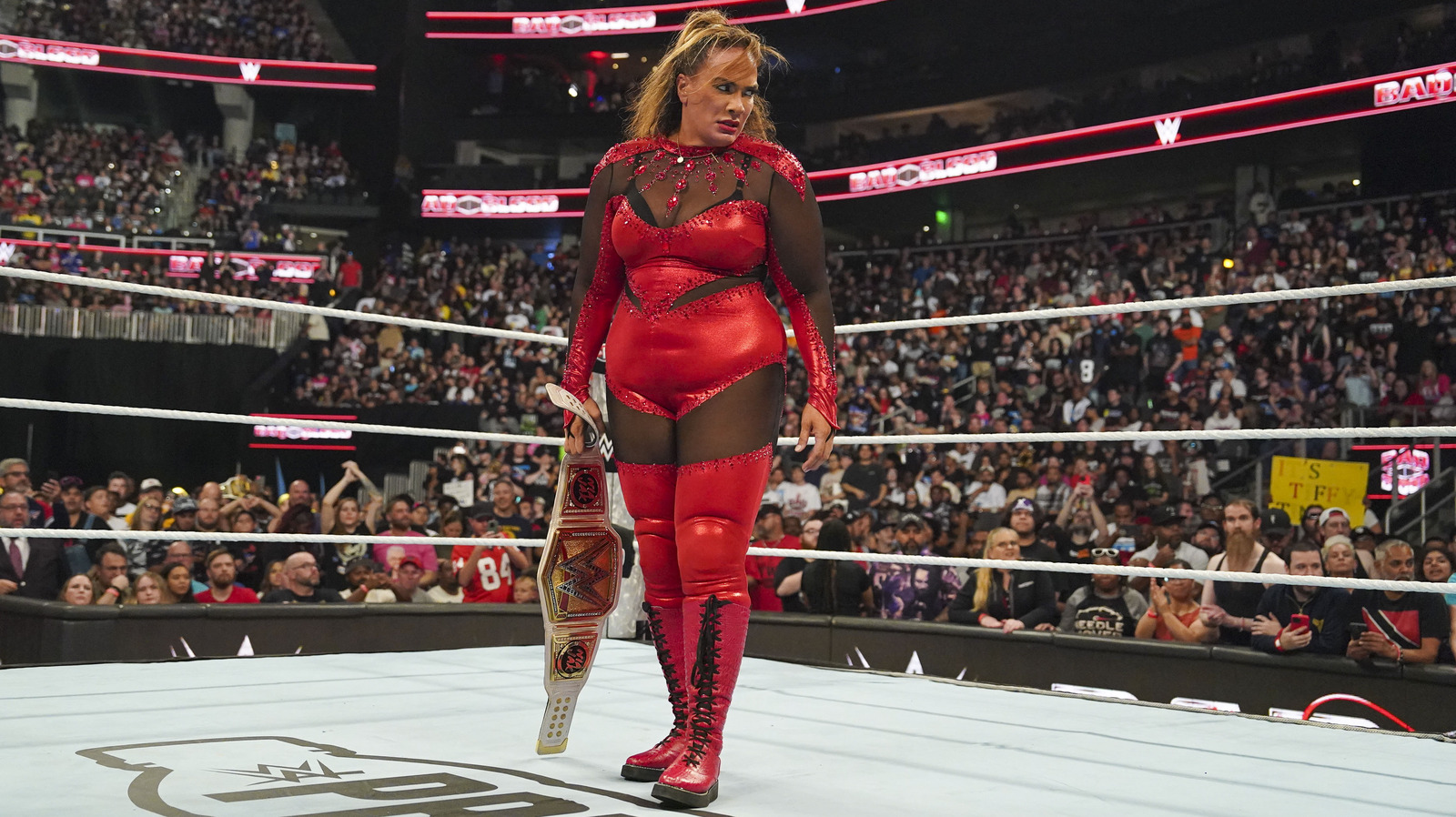 Nia Jax compara la reserva de Triple H con la del régimen anterior de la WWE