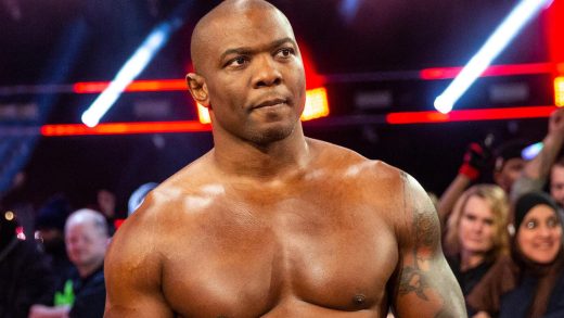 Shelton Benjamin domina a Lio Rush en su debut en el ring de AEW en Dynamite