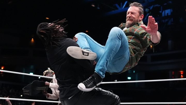 Swerve Strickland de AEW rinde homenaje a Bryan Danielson