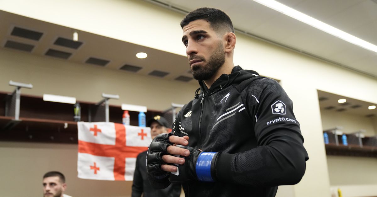 Vídeo 'Cuenta Regresiva UFC 308'