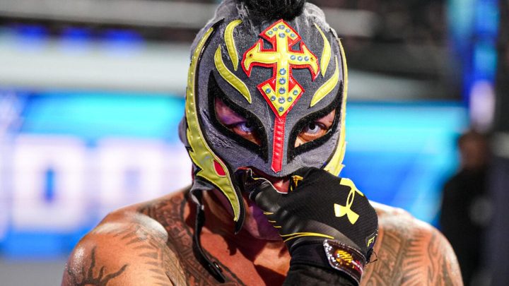 WWE Raw Star dice que Rey Mysterio no merece estar en el Salón de la Fama