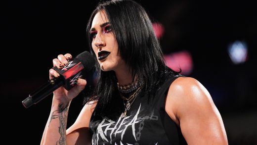 WWE anuncia que Rhea Ripley está lesionada, no proporcionará cronograma para su regreso