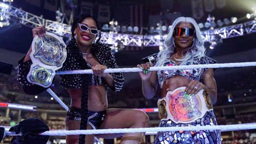 Bianca Belair y Jade Cargill retienen los títulos femeniles en parejas en WWE Crown Jewel 2024