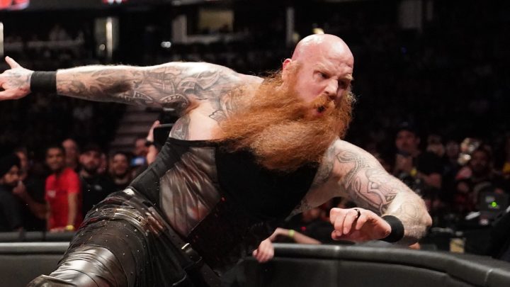 Erick Rowan de WWE comparte un mensaje críptico con los inquietantes medios de The Miz