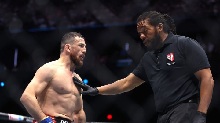 Herb Dean reacciona a las críticas de Joe Rogan en UFC 306: 'Busco esfuerzo para terminar la pelea'