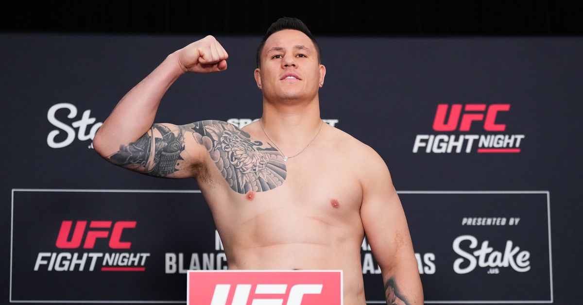 Jhonata Diniz volvió a reservar para enfrentar a Marcin Tybura en UFC 309 después del retiro de Derrick Lewis