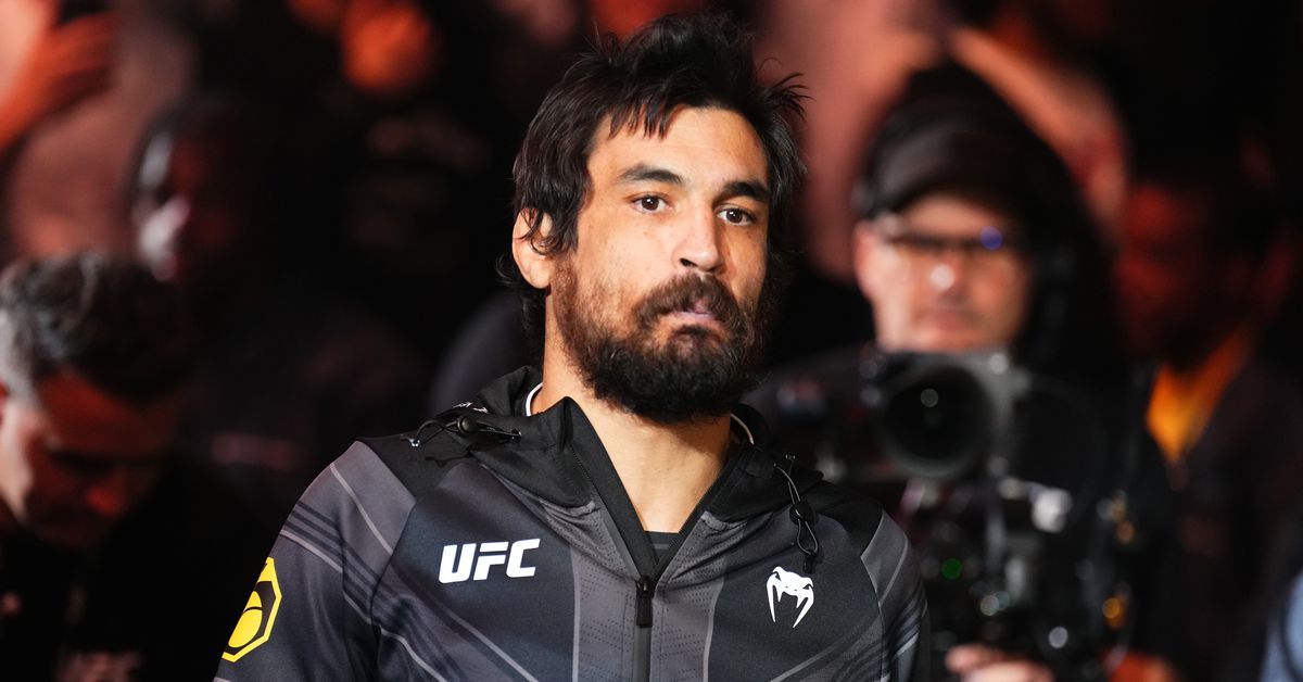 Se revela la cartelera principal de UFC 310, incluido el regreso de Kron Gracie, Sterling vs. Evloev a las preliminares