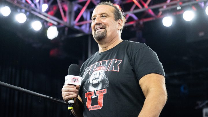 Tommy Dreamer comenta sobre el error de AEW Star