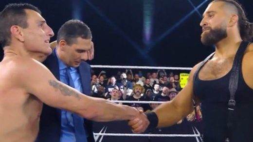 Tony D'Angelo recibe un masaje de Nunzio después de una exitosa defensa del título masculino de NA en WWE NXT