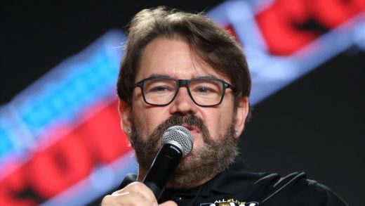 Tony Schiavone de AEW crea una lista de ensueño para iniciar una empresa de lucha libre