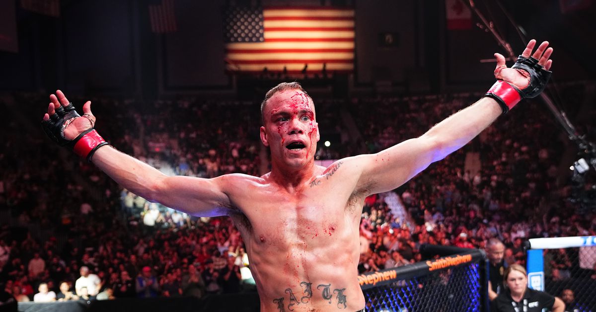 UFC 310: peso pluma agregado a la alineación PPV del 7 de diciembre