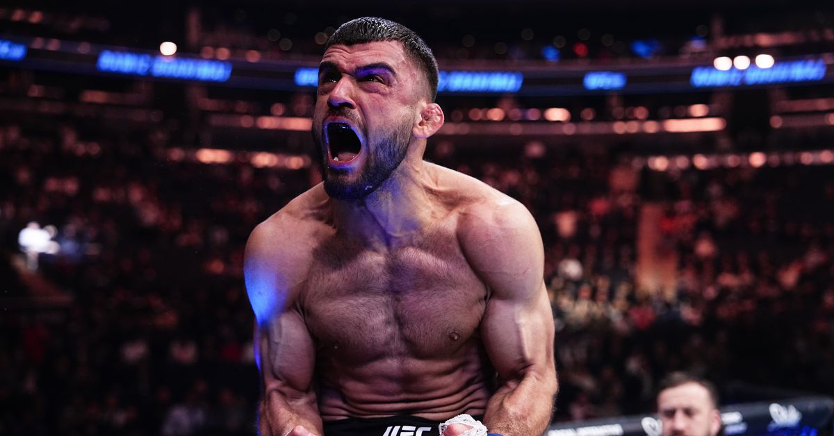 Video UFC 309: Ramiz Brahimaj derriba a Mickey Gall con brutal nocaut en el primer asalto