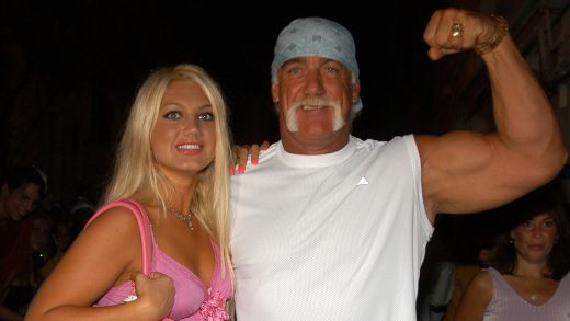 ¿Cómo es ahora la relación de Brooke Hogan con su padre Hulk Hogan?