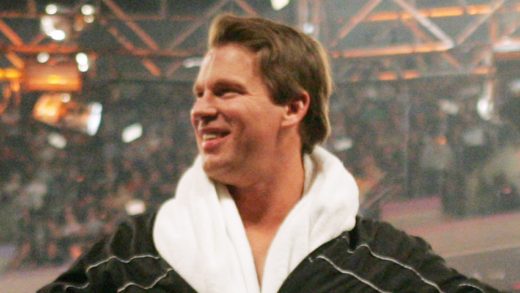 El miembro del Salón de la Fama de la WWE, JBL, recuerda el sangriento combate 'I Renuncio' del que estaba orgulloso