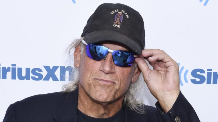 El miembro del Salón de la Fama de la WWE Jesse Ventura regresará en el evento principal del sábado por la noche