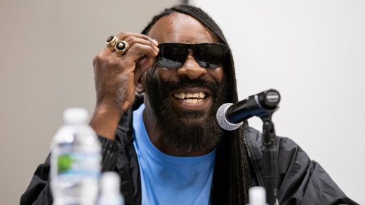 Booker T habla sobre su realidad de que la promoción de la lucha libre se convierta en parte del programa ID de la WWE