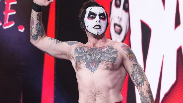 Danhausen nombra a las estrellas de AEW que lo ayudaron a conseguir un papel en la promoción