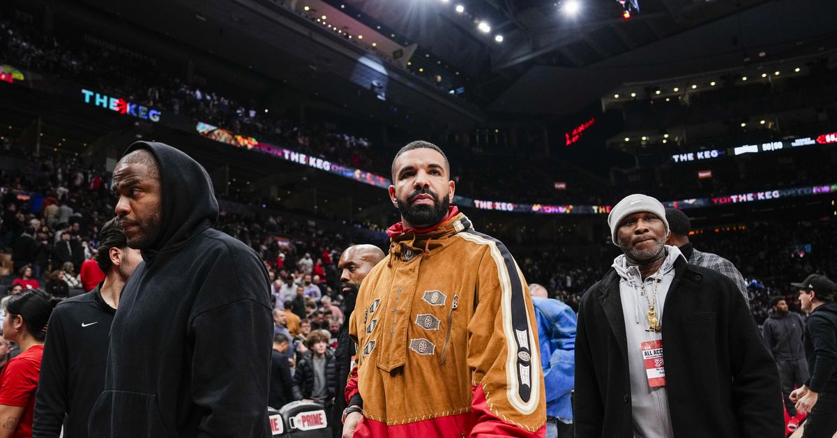 Drake revela al luchador de UFC favorito de todos los tiempos: "Simplemente loco, de principio a fin"