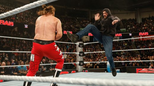 Drew McIntyre de WWE comenta sobre la asistencia de Sami Zayn al partido de fútbol americano universitario con Jey Uso