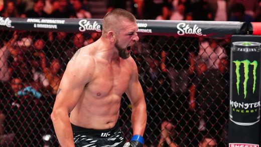 Dustin Jacoby 'se arrancó completamente' el dedo del pie 3 semanas antes de UFC Tampa