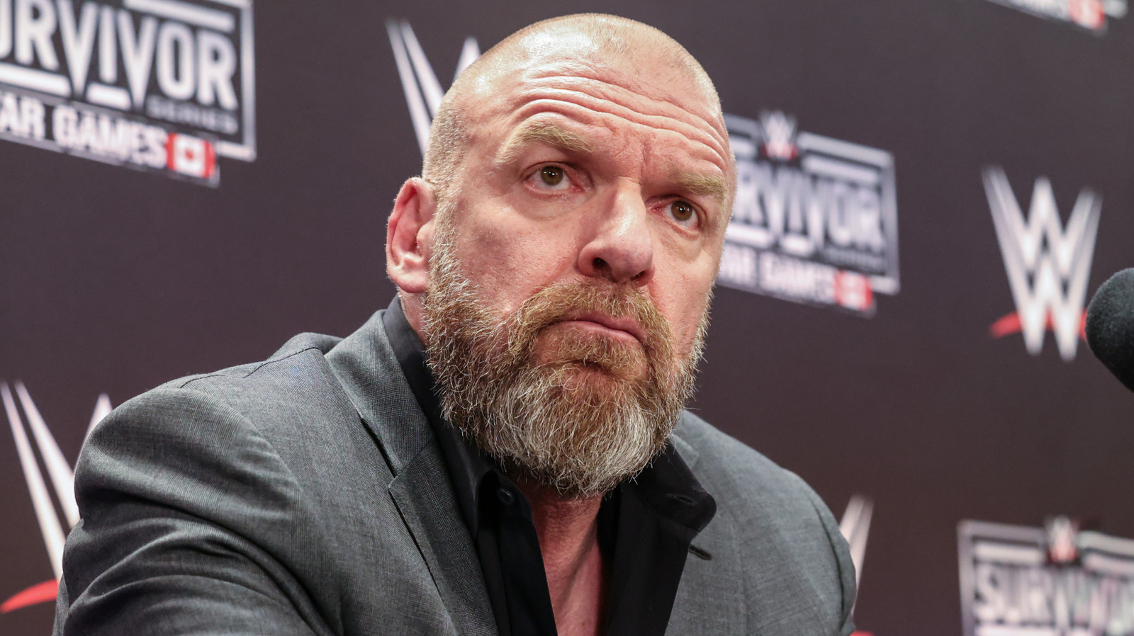 El informe detrás del escenario del buque insignia de la WWE muestra que ambos se mueven a tres horas