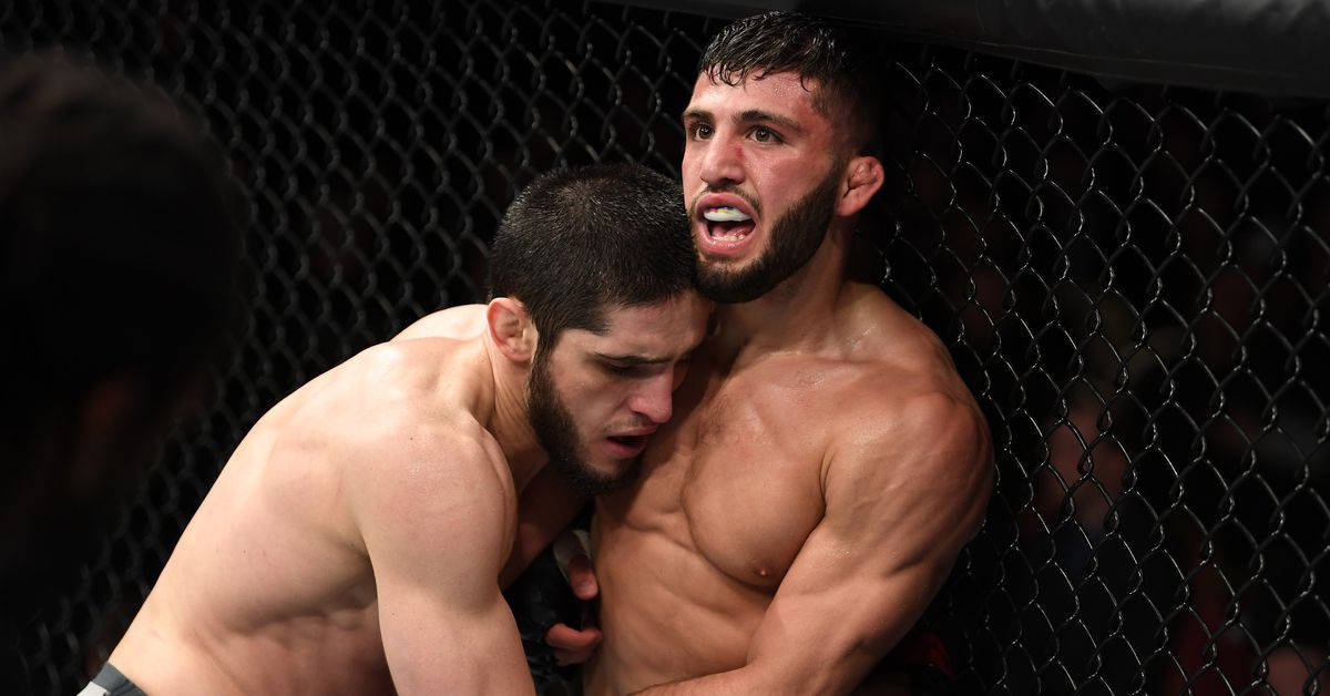 Islam Makhachev rechaza la sugerencia de que Arman Tsarukyan fue la pelea más dura y promete acabar con él en UFC 311