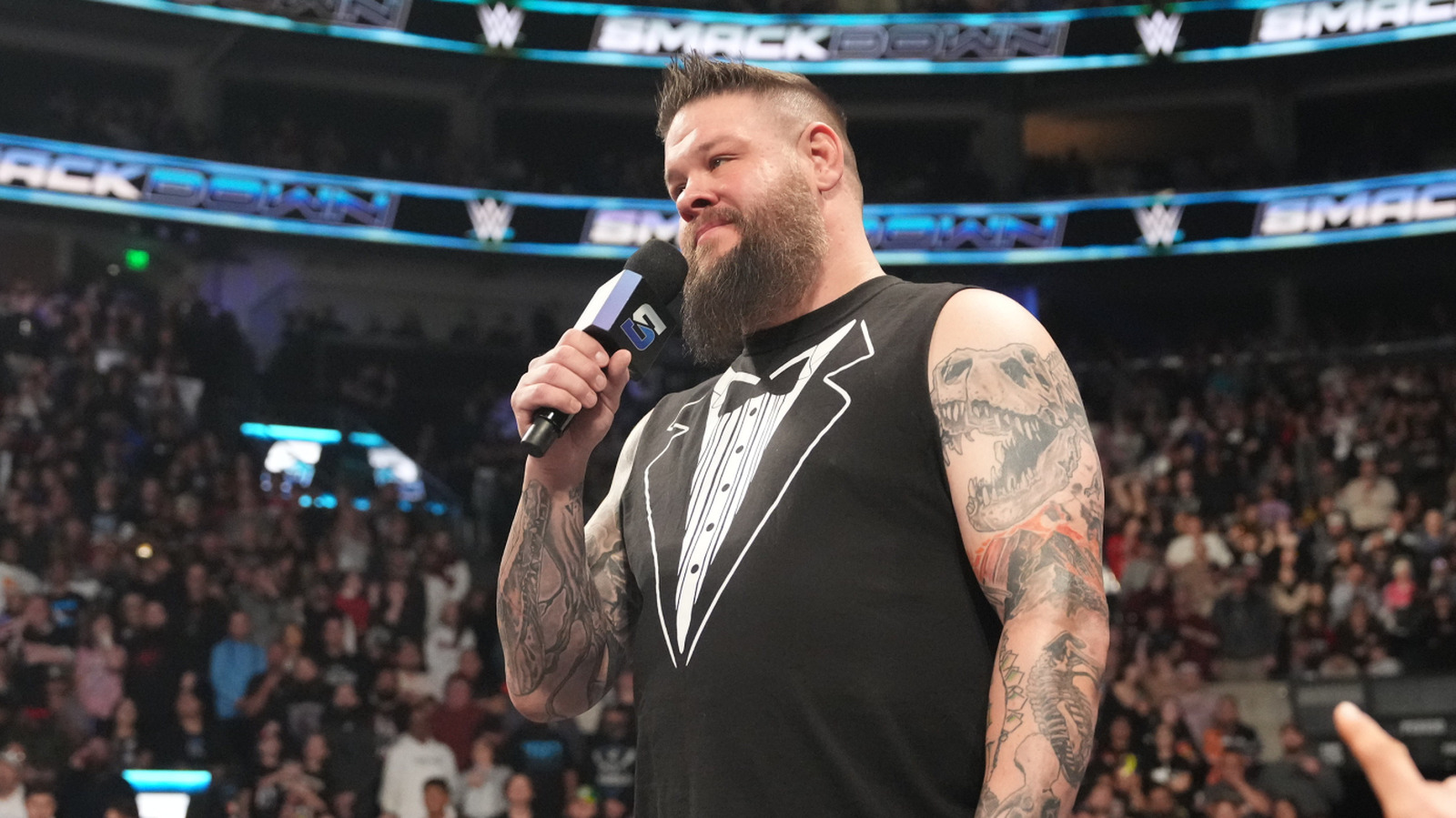 Kevin Owens se estrella en el evento inaugural de Netflix y se autodenomina 'verdadero campeón de la WWE'
