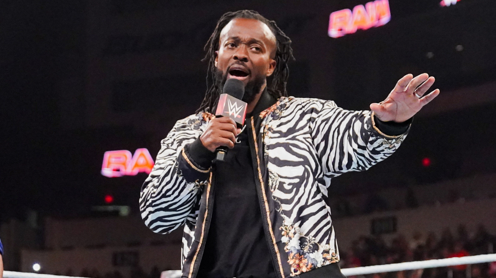 Kofi Kingston comparte su decepción con los fanáticos en la audiencia de WWE Raw