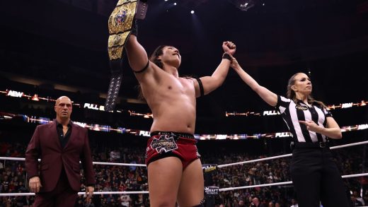 Konosuke Takeshita derrota a Will Hobbs y retiene el título internacional de AEW en el fin del mundo