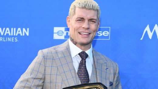 La estrella de la WWE Cody Rhodes explica la razón por la que usa trajes caros