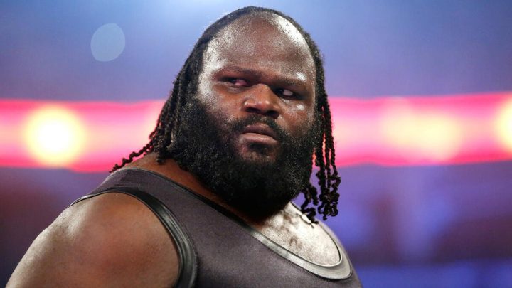 Por qué Mark Henry dice que todos en AEW quieren 'circular a los idiotas'