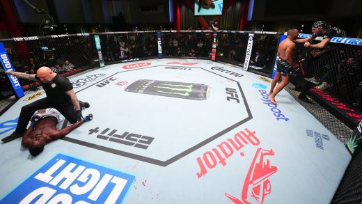 'No hay nada que pueda hacer más que llorar hasta quedar dormido': Abdul Razak Alhassan publica los primeros comentarios después de la aterradora derrota en UFC Vegas 101