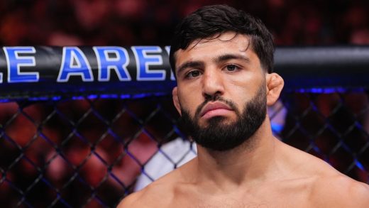 Arman Tsarukyan fuera del evento principal de UFC 311 contra Islam Makhachev