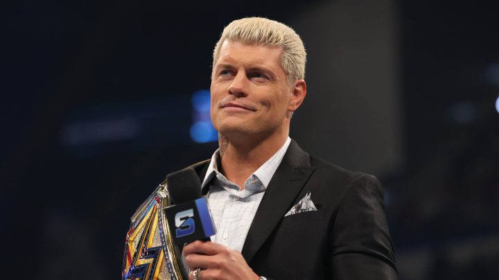 Cody Rhodes de la WWE detalla la sorprendente reacción de su madre ante la infame lesión en el pectoral