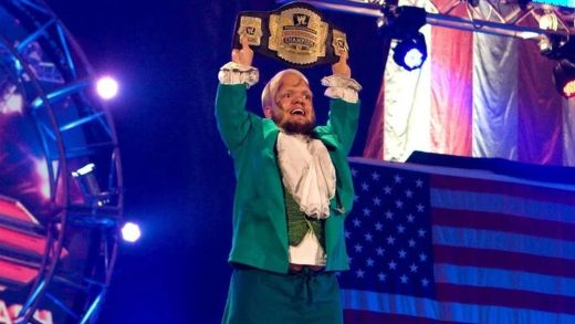 Hornswoggle reflexiona sobre el título solitario en WWE