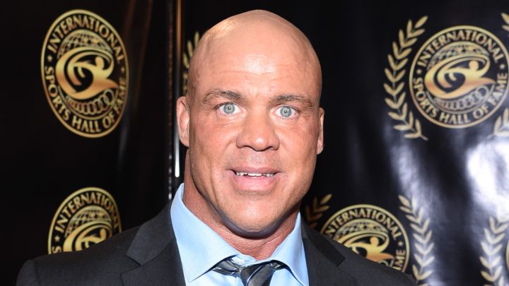 La leyenda de la WWE, Kurt Angle, dice que fue contactado para las festividades de Royal Rumble