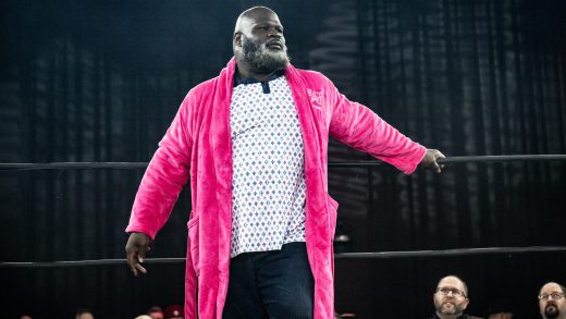 Mark Henry explica cómo habría reservado el evento principal de AEW Dynamite de manera diferente